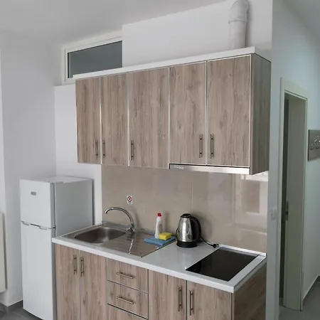 Appartement Roxhensi Shëngjin