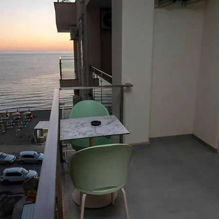 Appartement Roxhensi Shëngjin