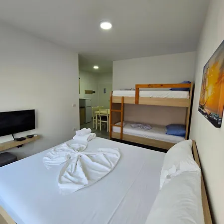 Roxhensi Appartement *