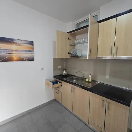 Apartment Roxhensi *