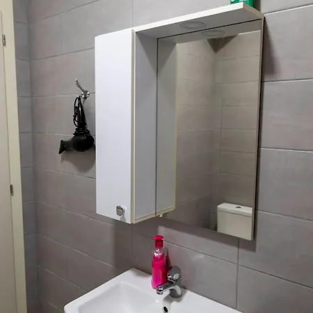 Roxhensi Apartment