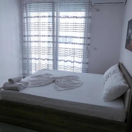 Apartmán Roxhensi *