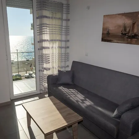 Apartmán Roxhensi Shëngjin