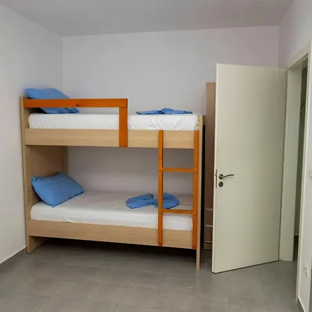 Roxhensi Apartmán Shëngjin