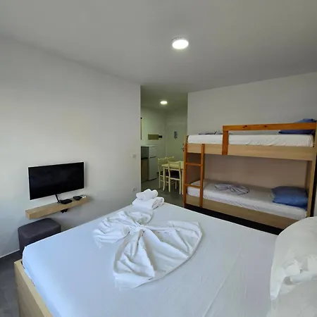 Roxhensi Appartement *