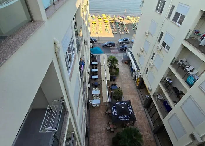 Apartamento Roxhensi Shëngjin