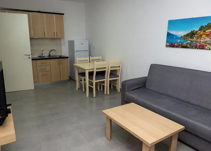 Roxhensi Apartamento *